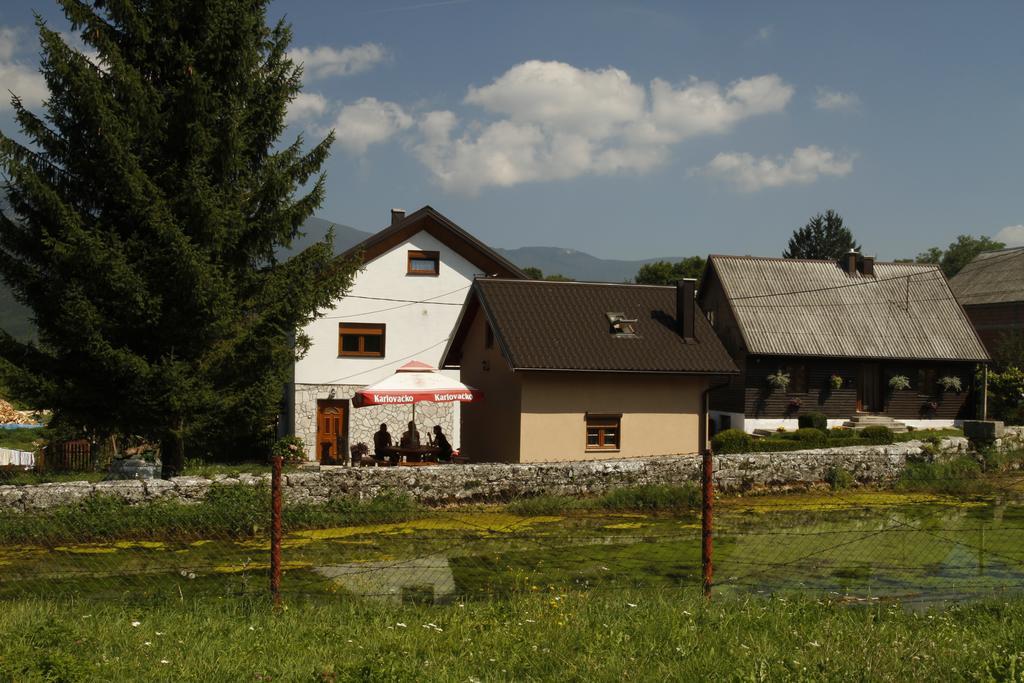 House Drakulic Hotel Korenica Eksteriør billede