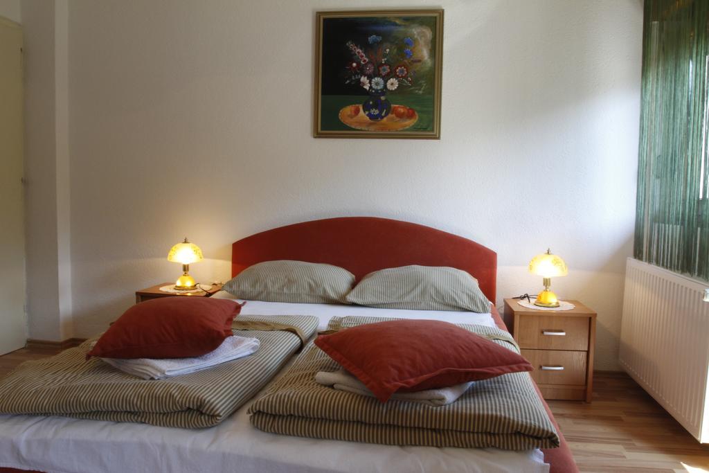 House Drakulic Hotel Korenica Eksteriør billede