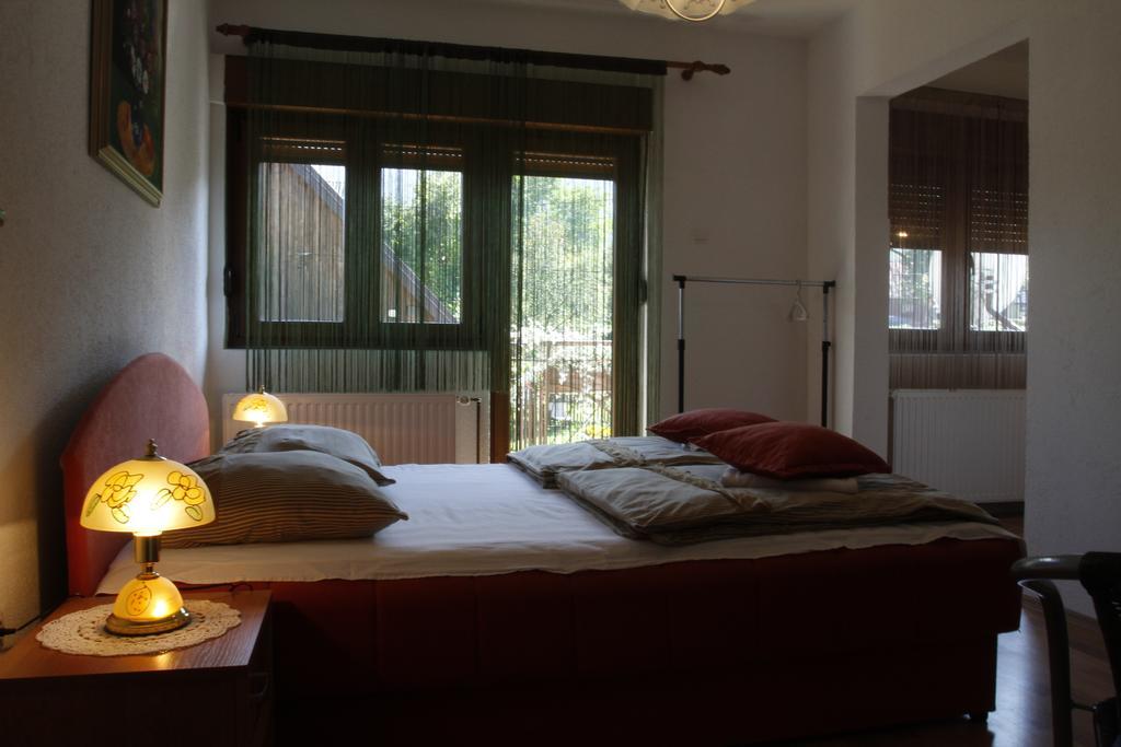House Drakulic Hotel Korenica Eksteriør billede